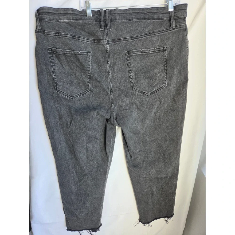 Ava & Viv Jeans Women  Gray Acid Wash Straight High Rise Cropped